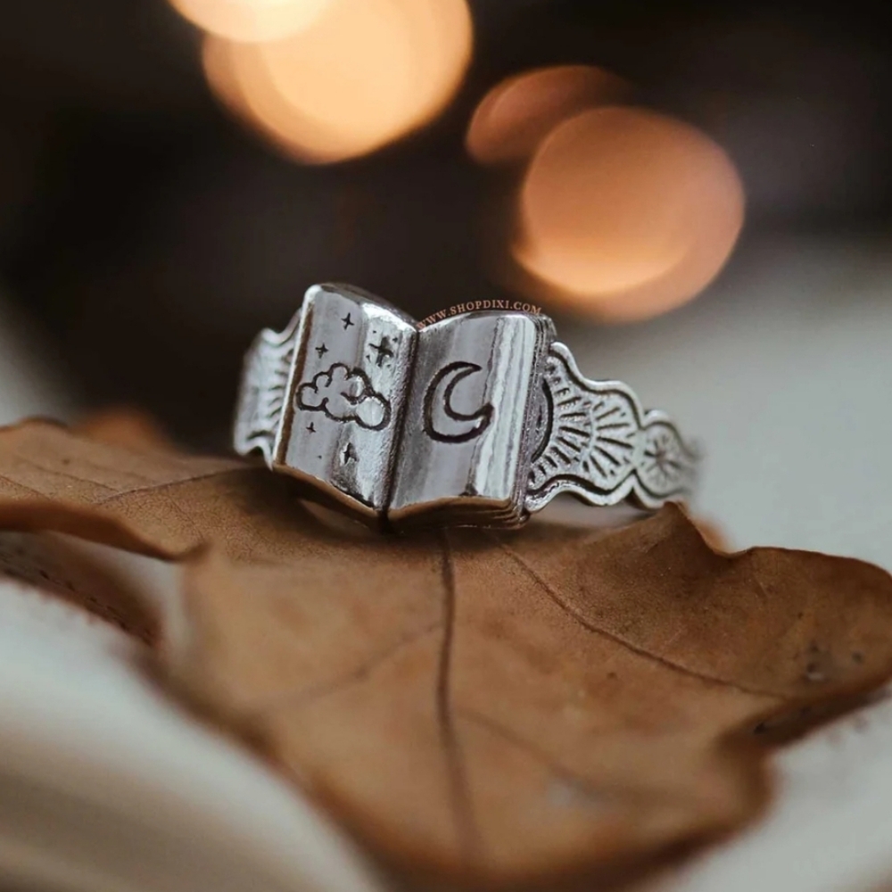 📚✨Fable Sterling Silver Ring Witchy Mini Book